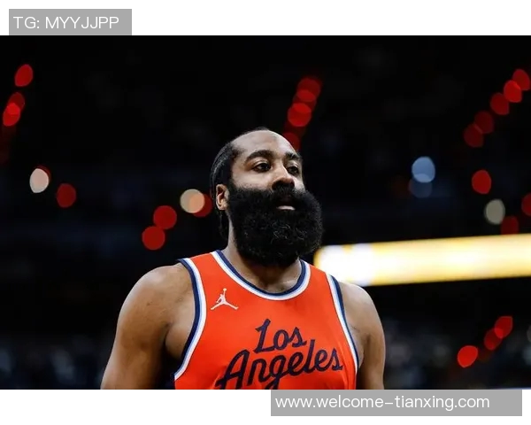 快船应尽早交易核心球员以降低损失把握哈登交易价值的最后机会