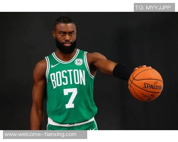 杰伦布朗携手生发品牌米切尔调侃兄弟直接变现的幽默互动 杰伦布朗携手生发品牌米切尔调侃兄弟直接变现的幽默互动