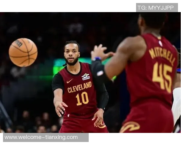 加兰半场表现出色12投5中贡献11分3助攻且零失误状态在线